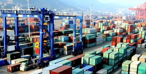 訂單流失近40%致多地工廠重創(chuàng)，人民日報發(fā)文警示上海貿(mào)易風(fēng)險